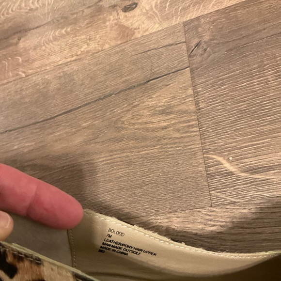 Steve Madden cheetah print cow hair heels with studded toes, 7, NWT! - Picture 7 of 9